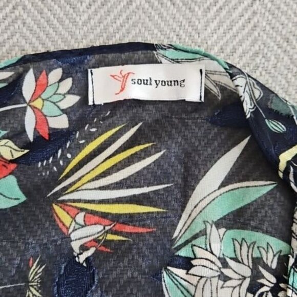 Soul Young Navy Blue Floral Fringed Shawl Cover Up Duster Bohemian Rocker EUC - Picture 3 of 11